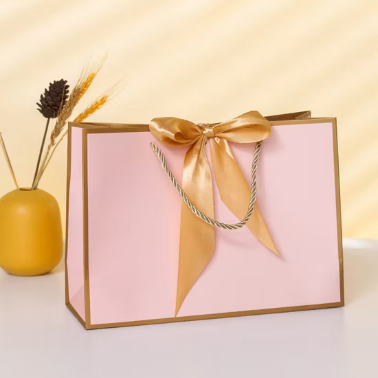 Saco de embalagem de presente de luxo personalizado Saco de papel kraft cosmético com alça